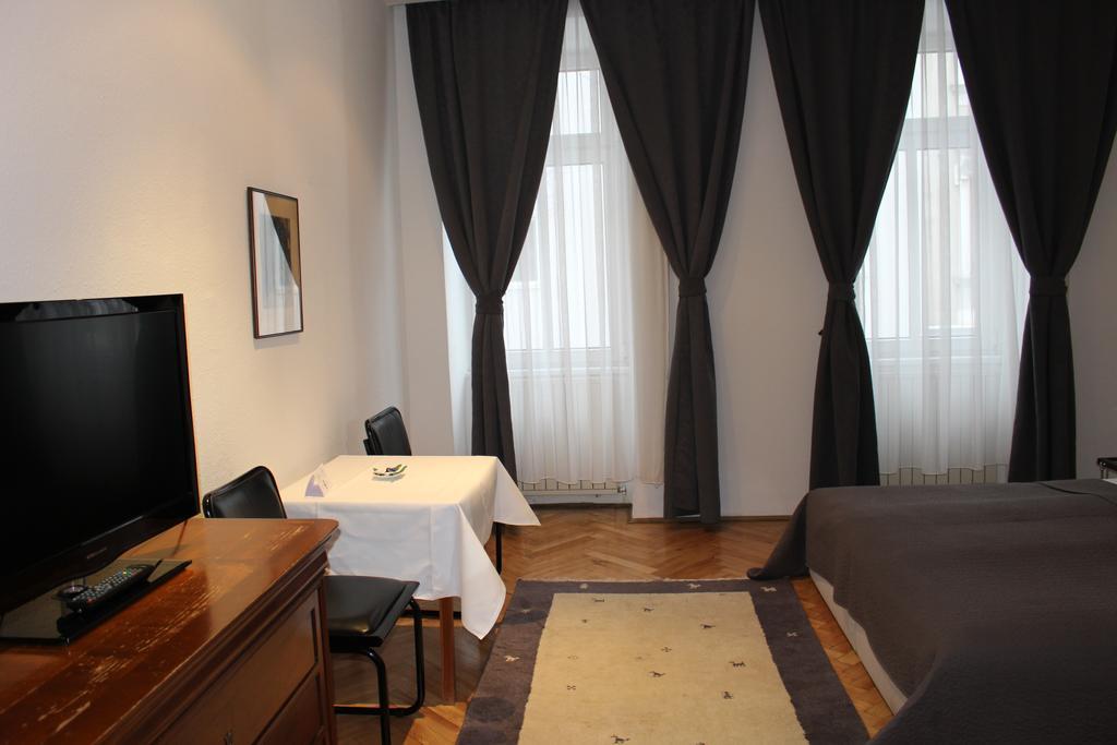 Hotel Wiener Kindl Экстерьер фото
